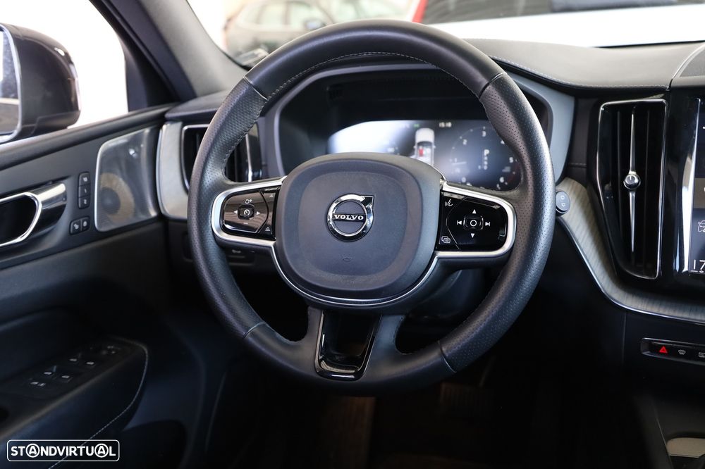 Volvo XC 60 2.0 D5 Inscription AWD - 20