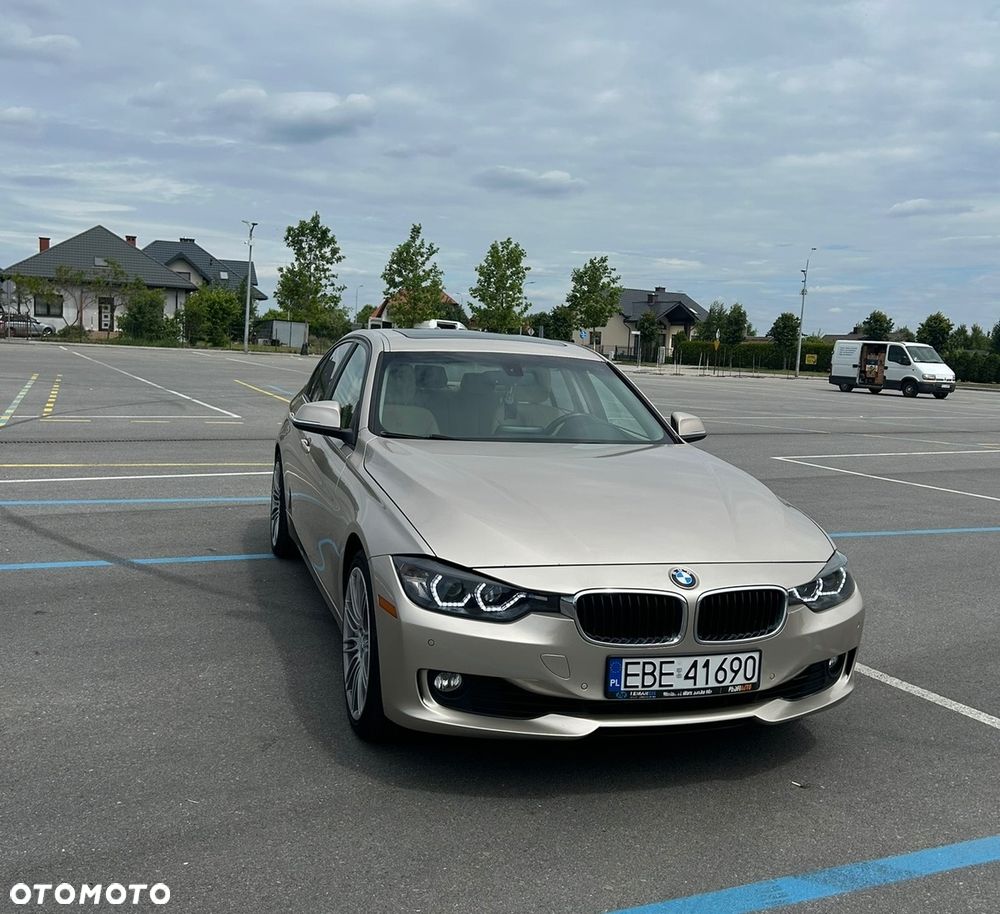 BMW Seria 3 328i xDrive - 1