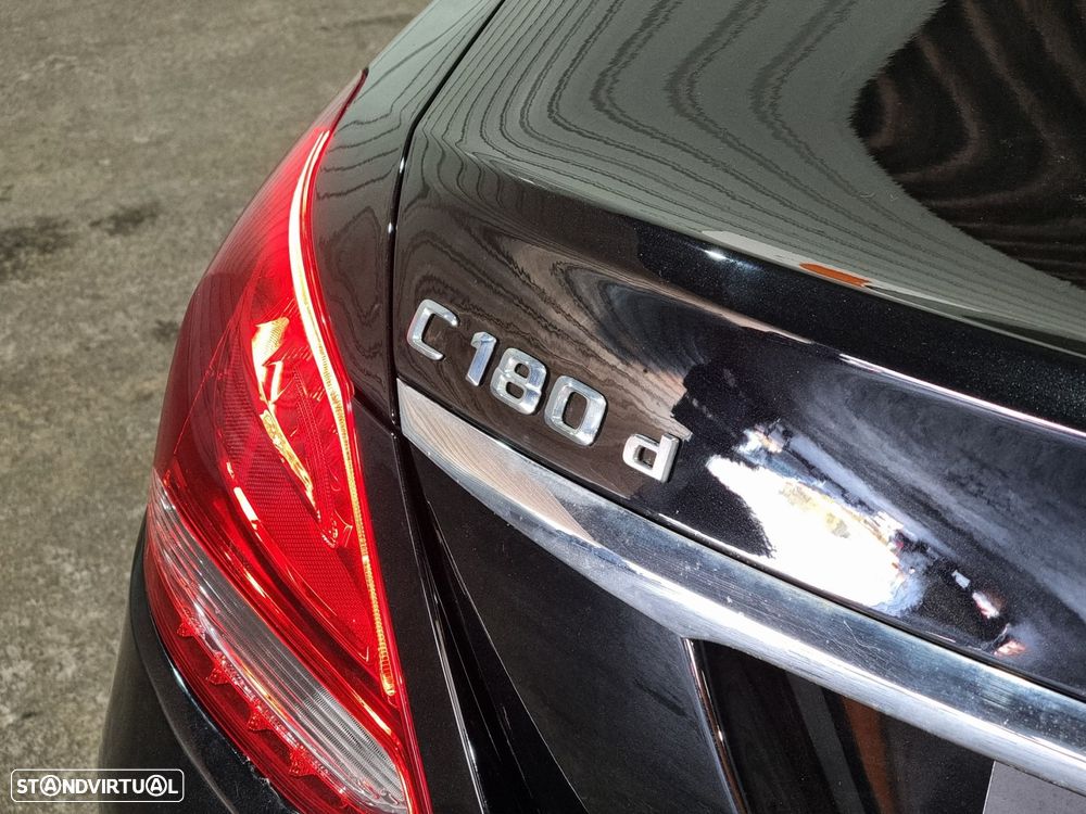 Mercedes-Benz C 180 d Exclusive - 25