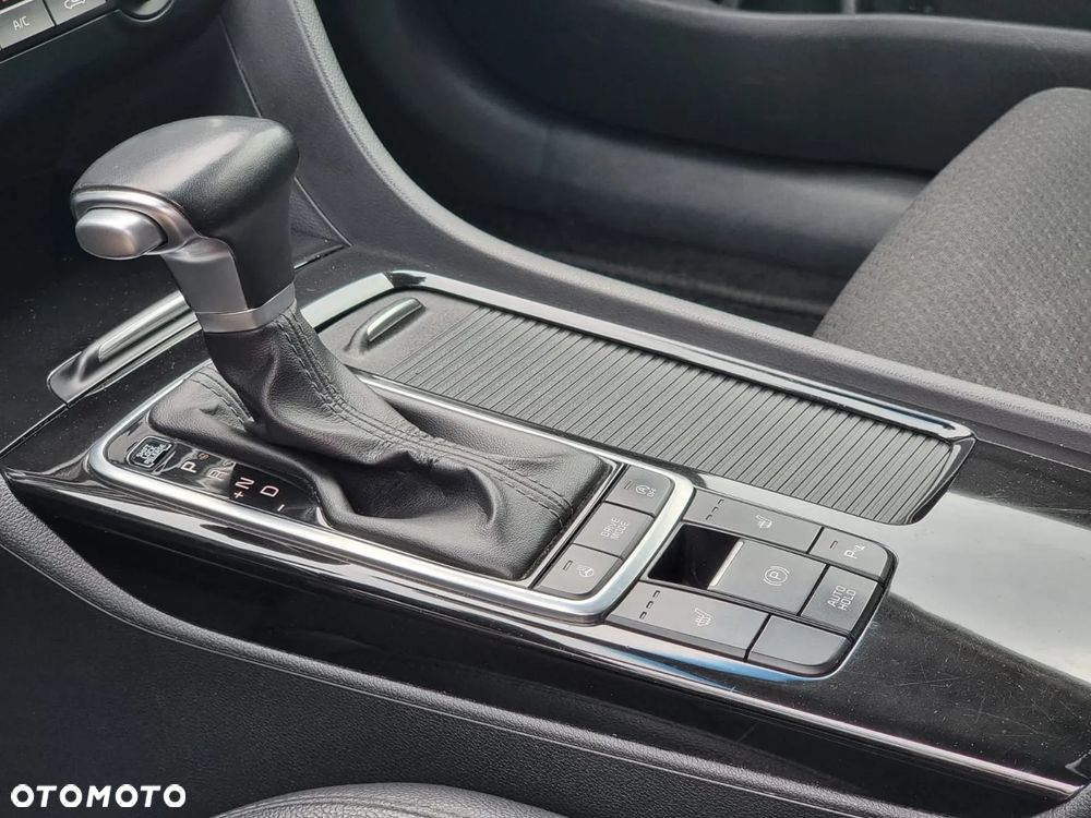 Kia Optima 1.7 CRDI L DCT - 15