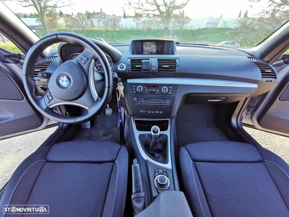 BMW 120 i Coupe - 4