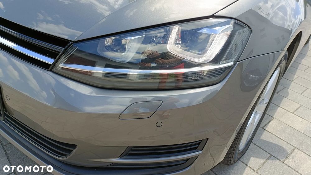Volkswagen Golf - 30