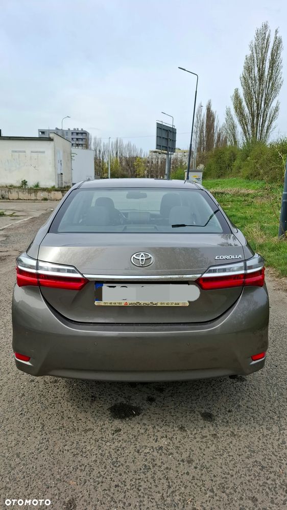 Toyota Corolla 1.6 Comfort - 5