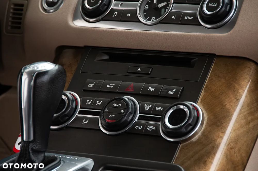 Land Rover Range Rover Sport - 21