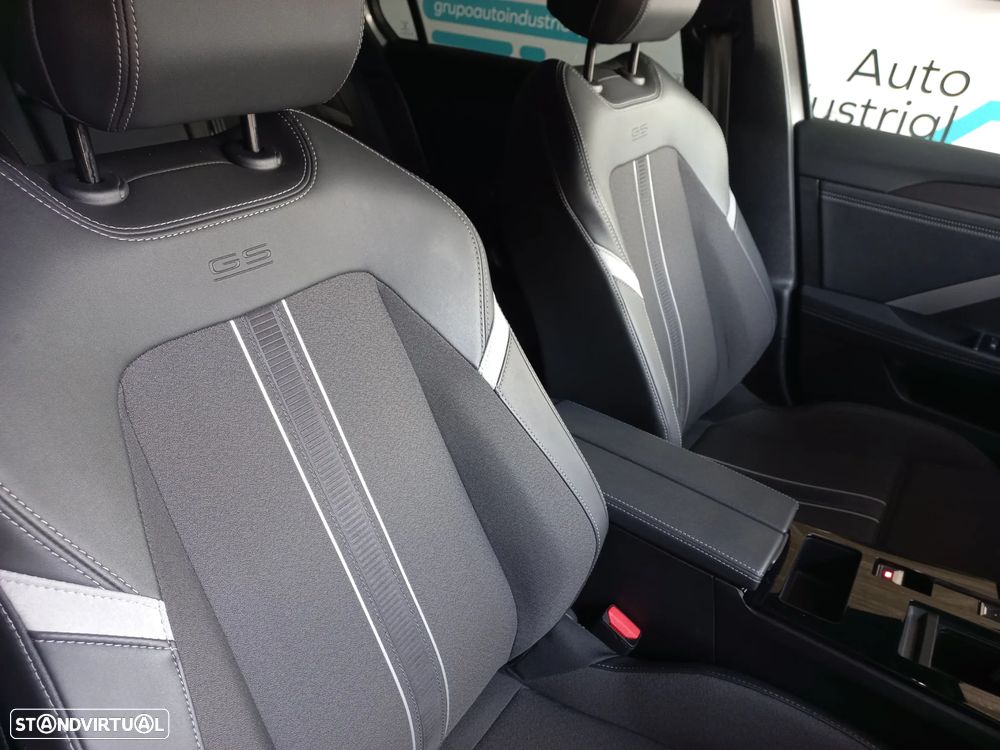 Opel Astra Sports Tourer - 9