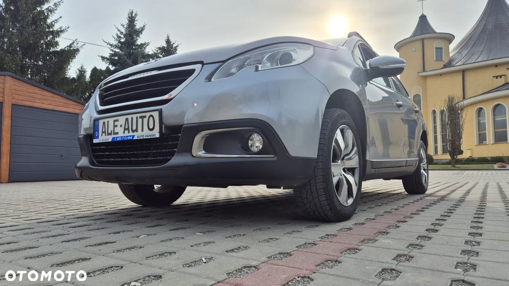 Peugeot 2008 PureTech 82 Access - 37