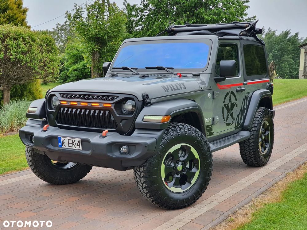 Jeep Wrangler - 4