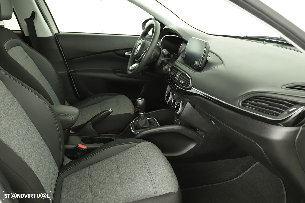 Fiat Tipo Cross 1.0 GSE T3 - 19