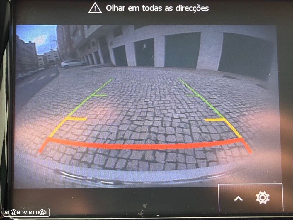 Renault Clio 0.9 TCe GT Line - 12