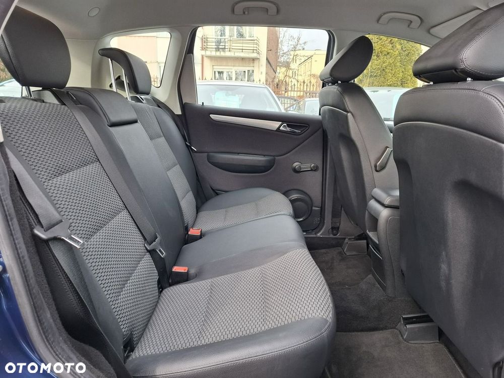 Mercedes-Benz Klasa A 180 CDI Avantgarde - 23