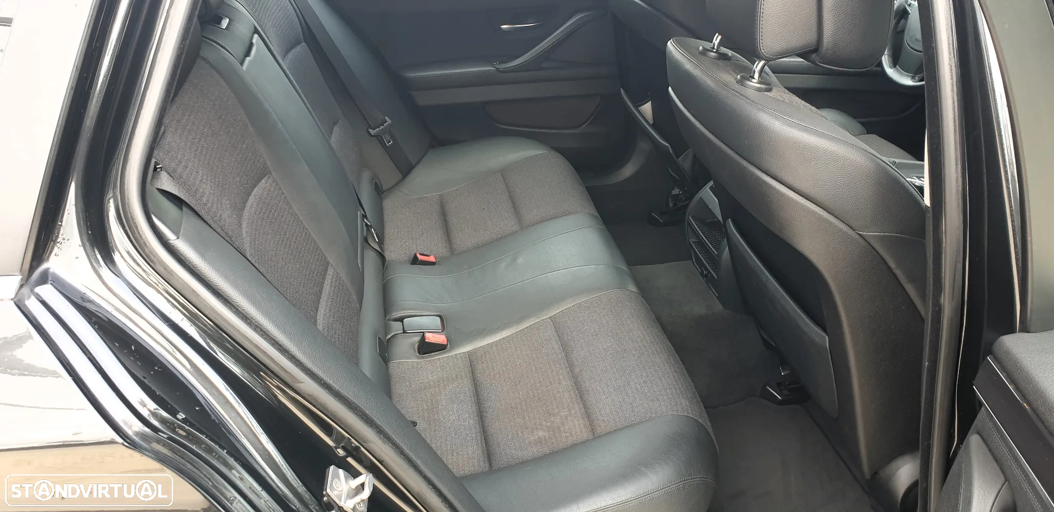 BMW 520 d Touring Luxury Line - 18