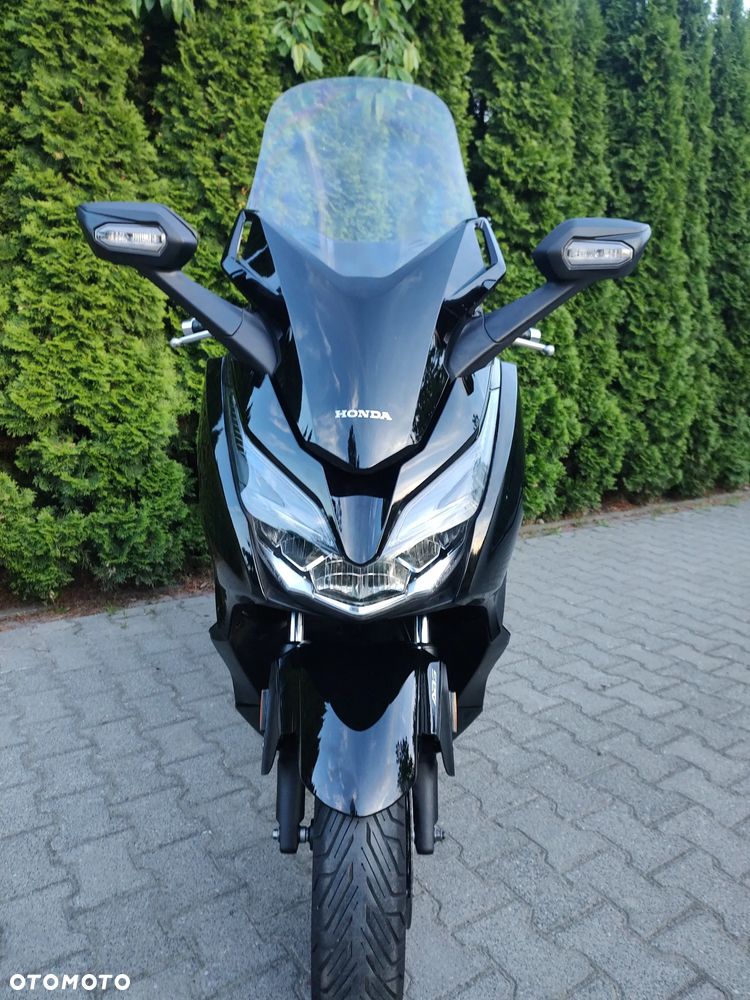 Honda NSS - 13