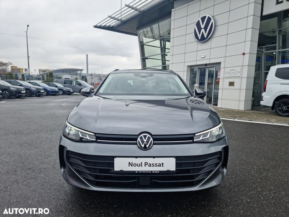 Volkswagen Passat 1.5 e-TSI OPF DSG - 2