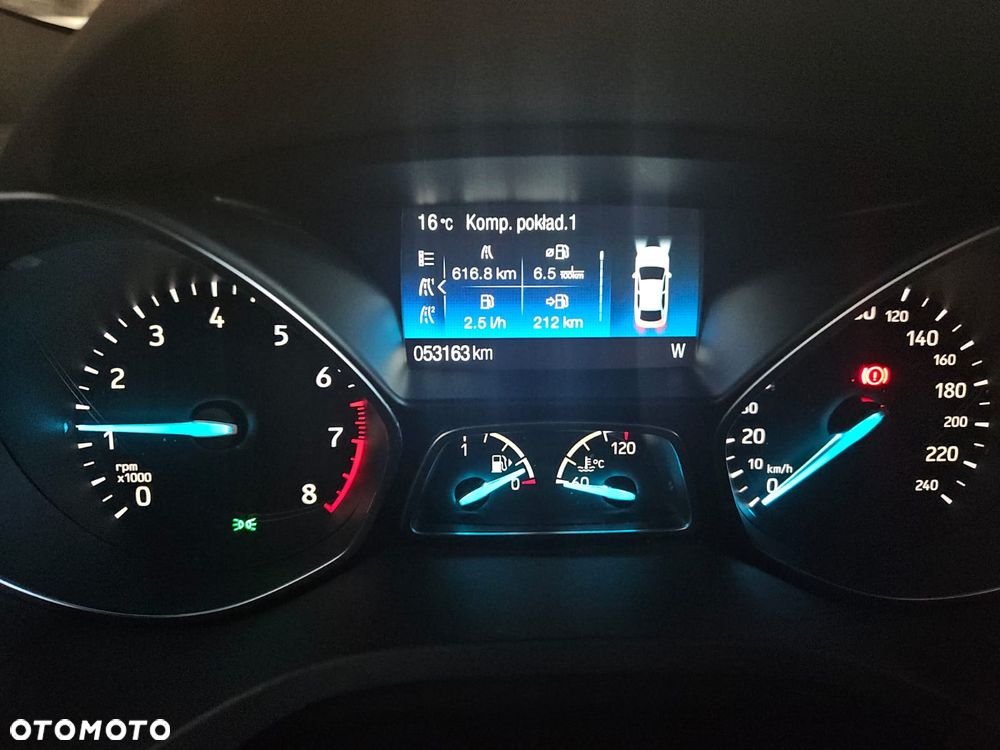 Ford Kuga 1.5 EcoBoost 2x4 ST-Line - 11