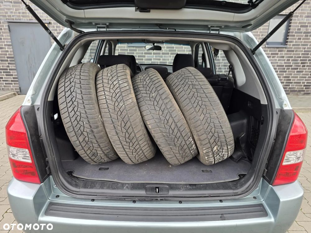Hyundai Tucson 2.0 2WD FIFA World Cup - 17