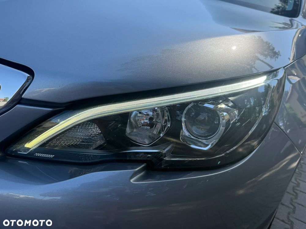 Peugeot 308 1.2 PureTech Active Pack S&S - 37