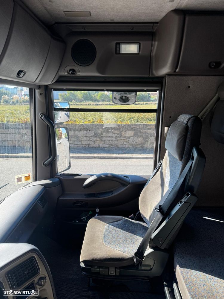 Renault Magnum 460 Dxi - 9