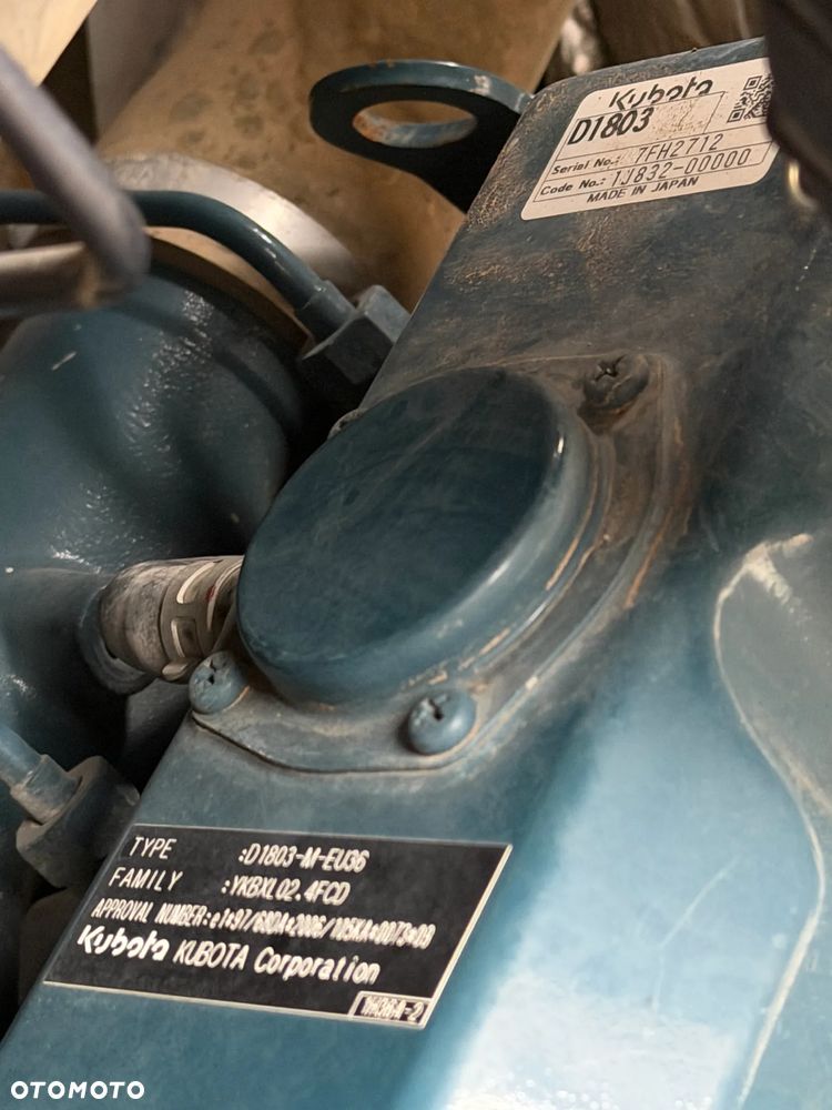 Kubota U35. koparka 3,7 tony. 2016 rok. 2000 mtg! Łyżka skarpowa Hydraulicznie uchylna. 3sekcje Hydrauliczne. zamki na tłokach. Jak nówka sztuka. Zadbana zero zużycia. Z gospodarstwa Norweskiego. Zmiana łyżek Hydrauliczna. LENHOFF. Zero luzów wycieków. Szybka wolna jazda. Gąski perfekt stan. OKAZJA TANIO - 12