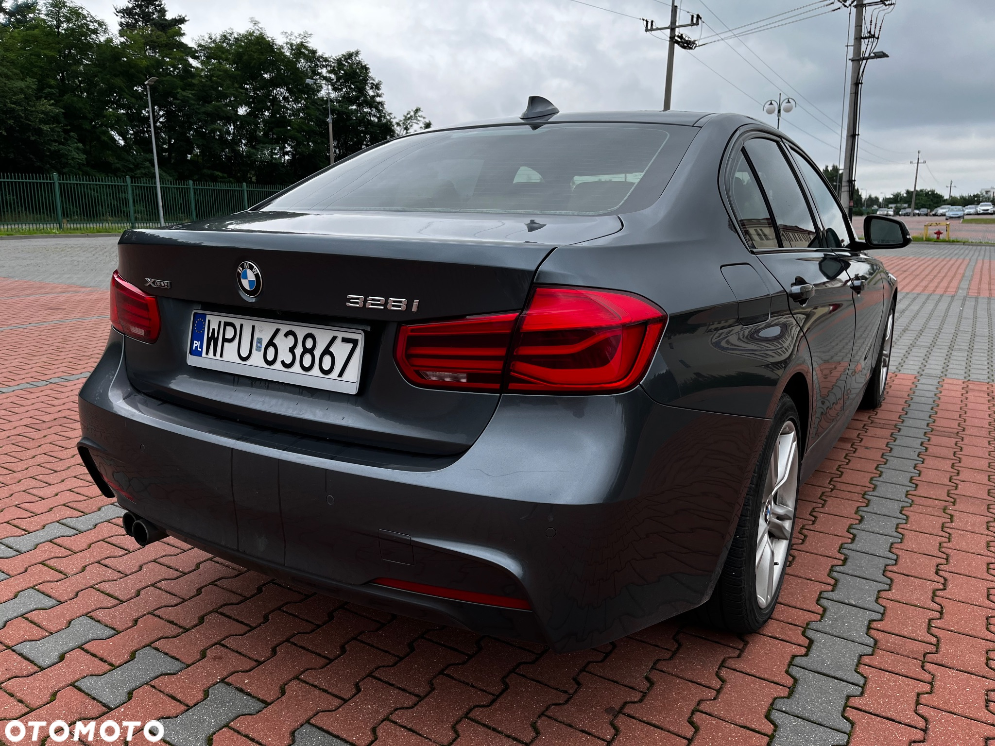 BMW Seria 3 328i xDrive - 5