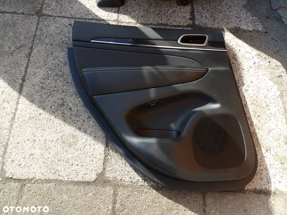 JEEP GRAND CHEROKEE WK2 FOTEL FOTELE KANAPA BOCZKI KOMPLET EUROPA - 18