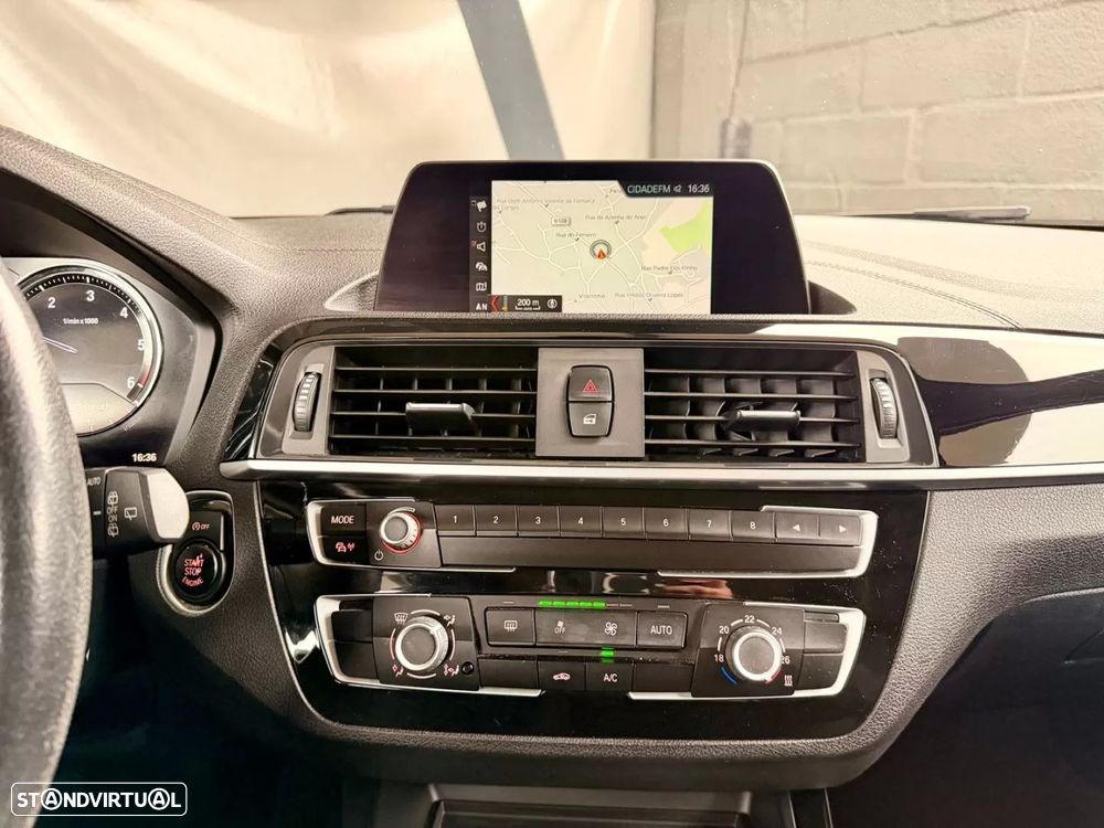 BMW 116 d Line Sport - 14