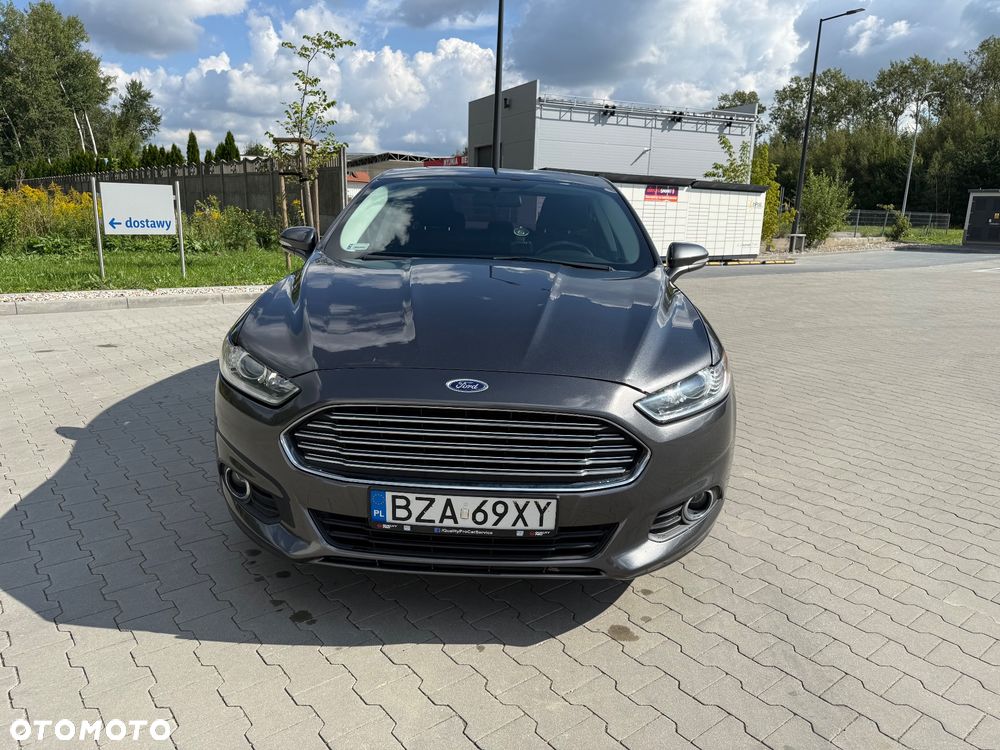 Ford Fusion - 2
