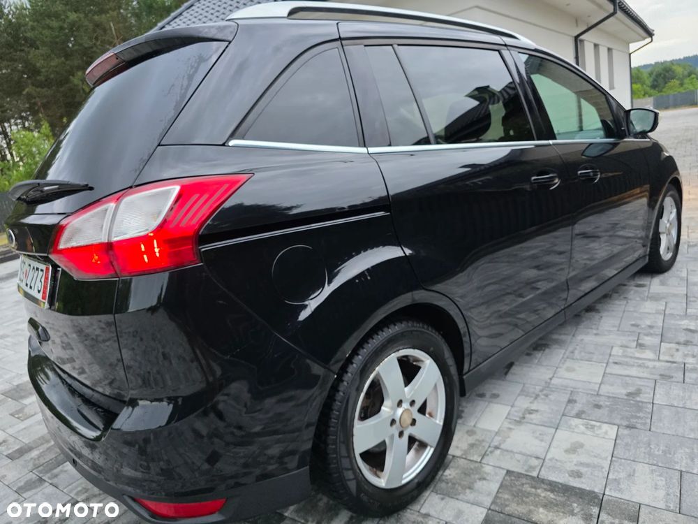Ford Grand C-MAX - 3