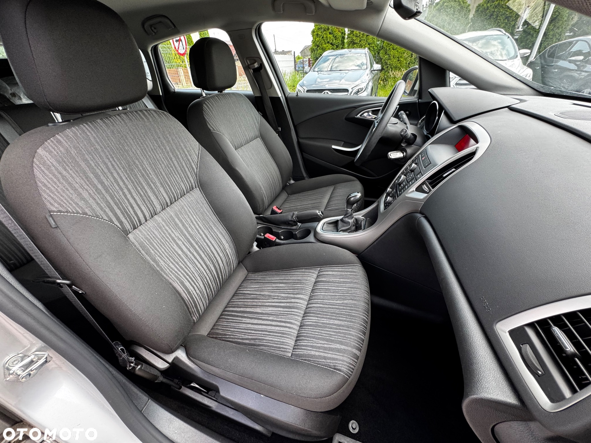 Opel Astra 1.4 Turbo Active - 33
