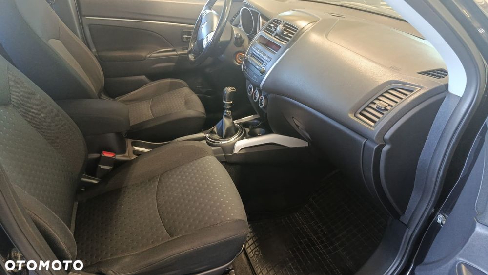 Mitsubishi ASX 1.8 DI-D 2WD Inform - 11