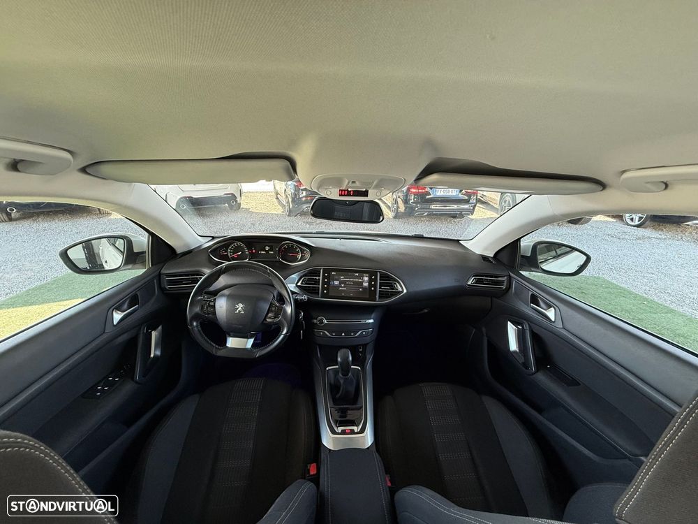 Peugeot 308 - 16
