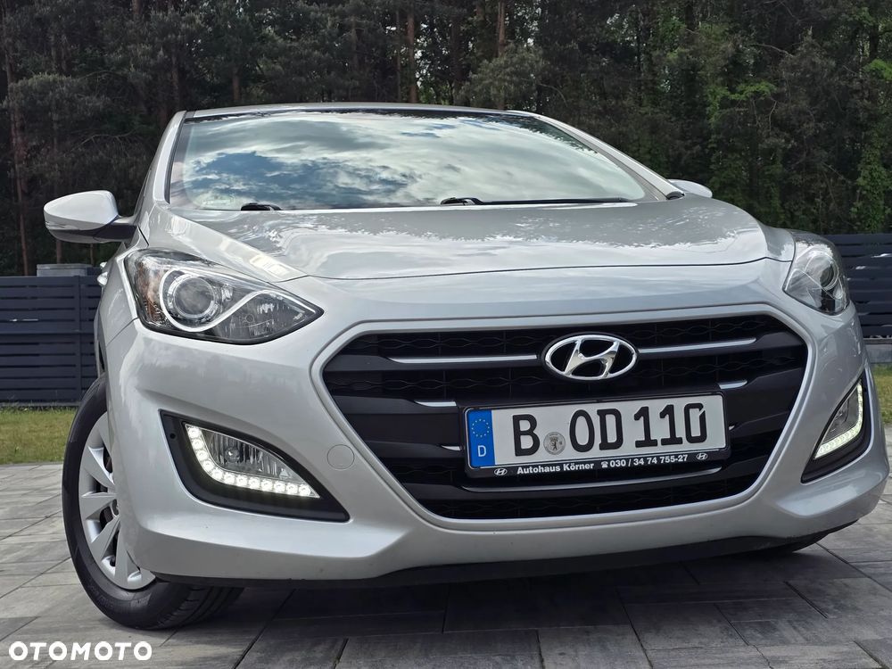 Hyundai i30 1.4 Passion - 3