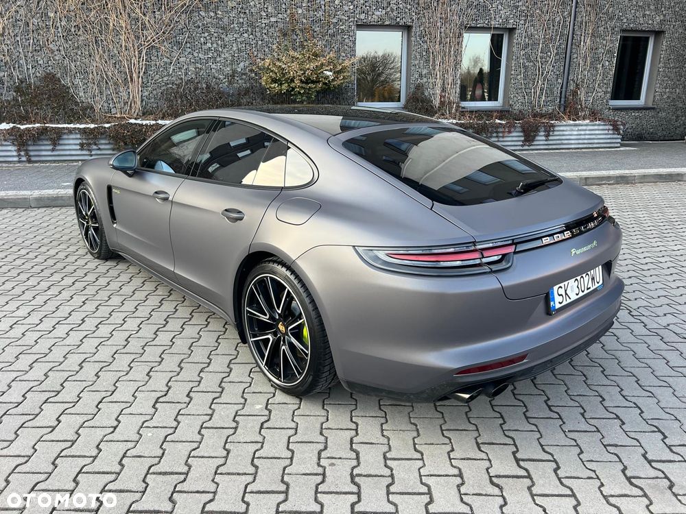 Porsche Panamera 4 E-Hybrid Executive - 14