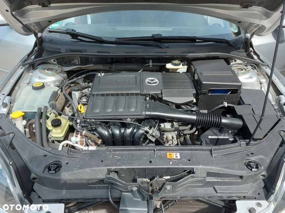 Mazda 3 1.6 Sport Active - 29
