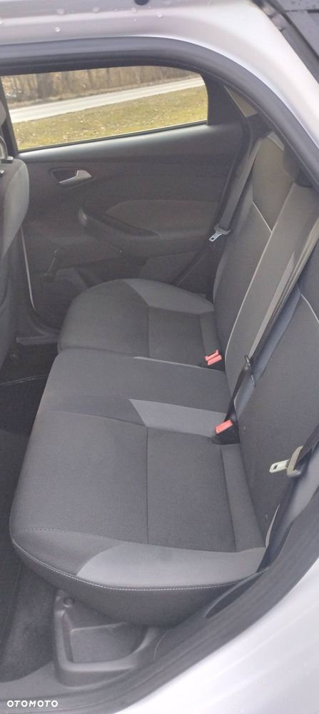 Ford Focus 1.6 TDCi DPF Trend - 16