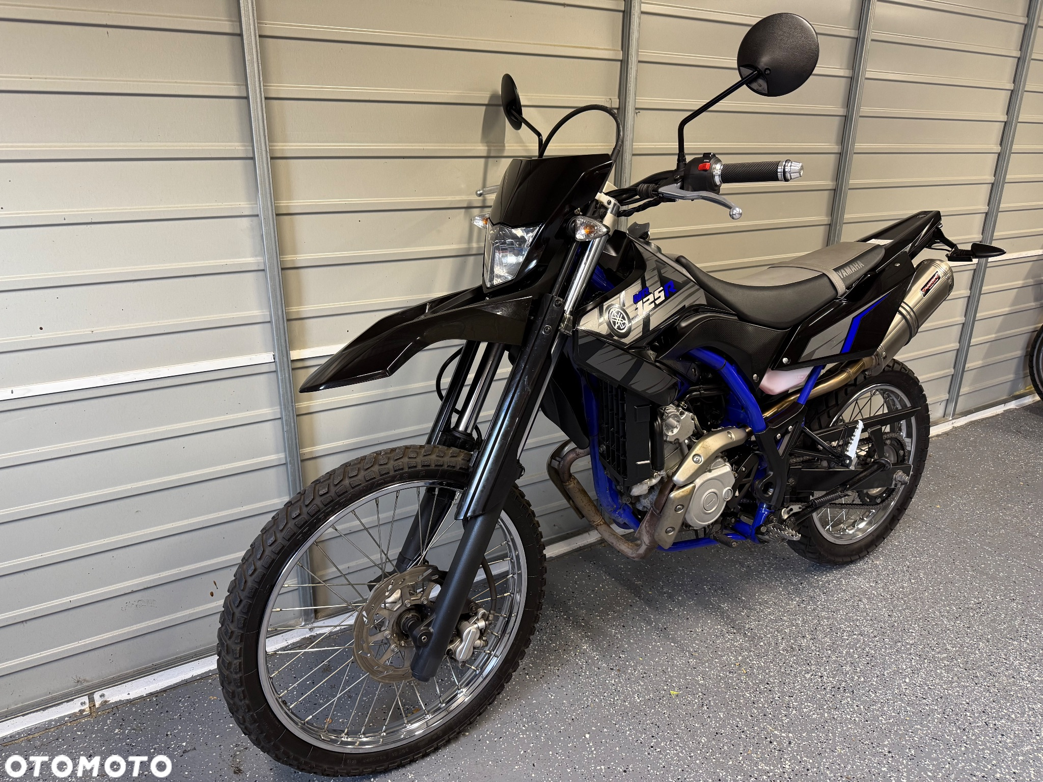 Yamaha WR - 9
