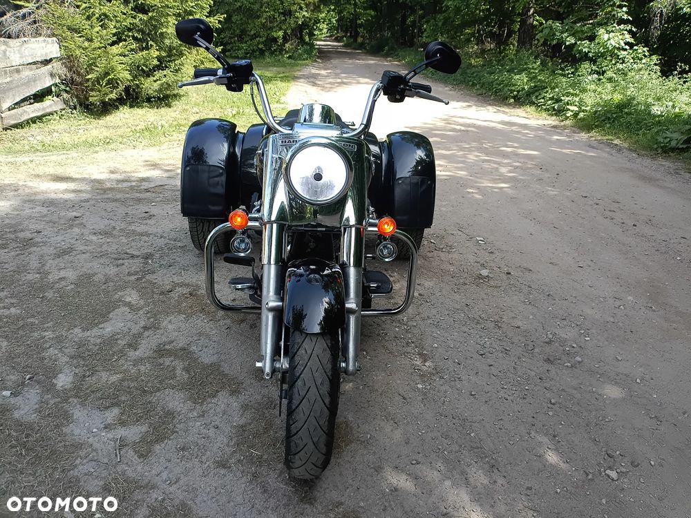 Harley-Davidson Trike Freewheeler - 17