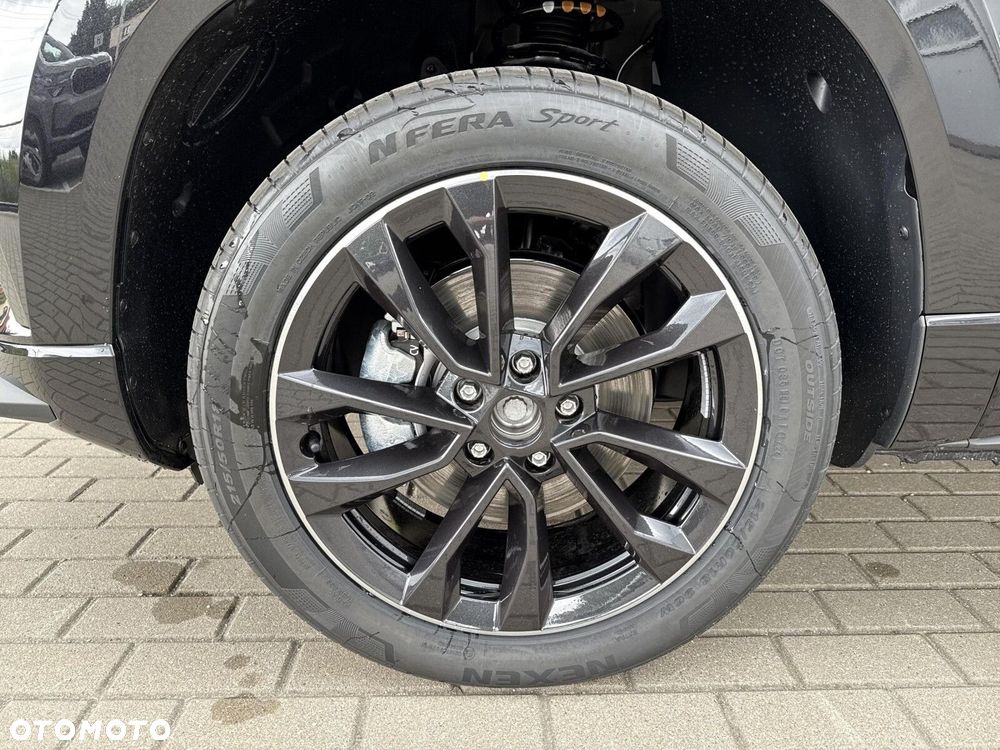 Skoda Karoq 1.5 TSI ACT Sportline DSG - 9