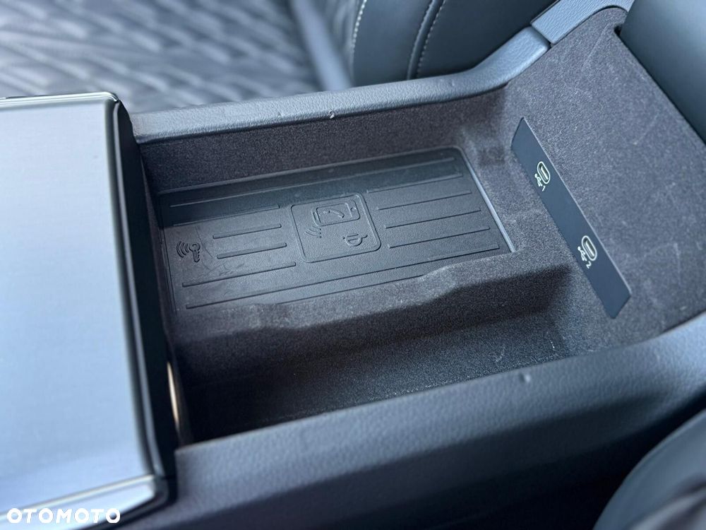 Audi S6 Avant - 39