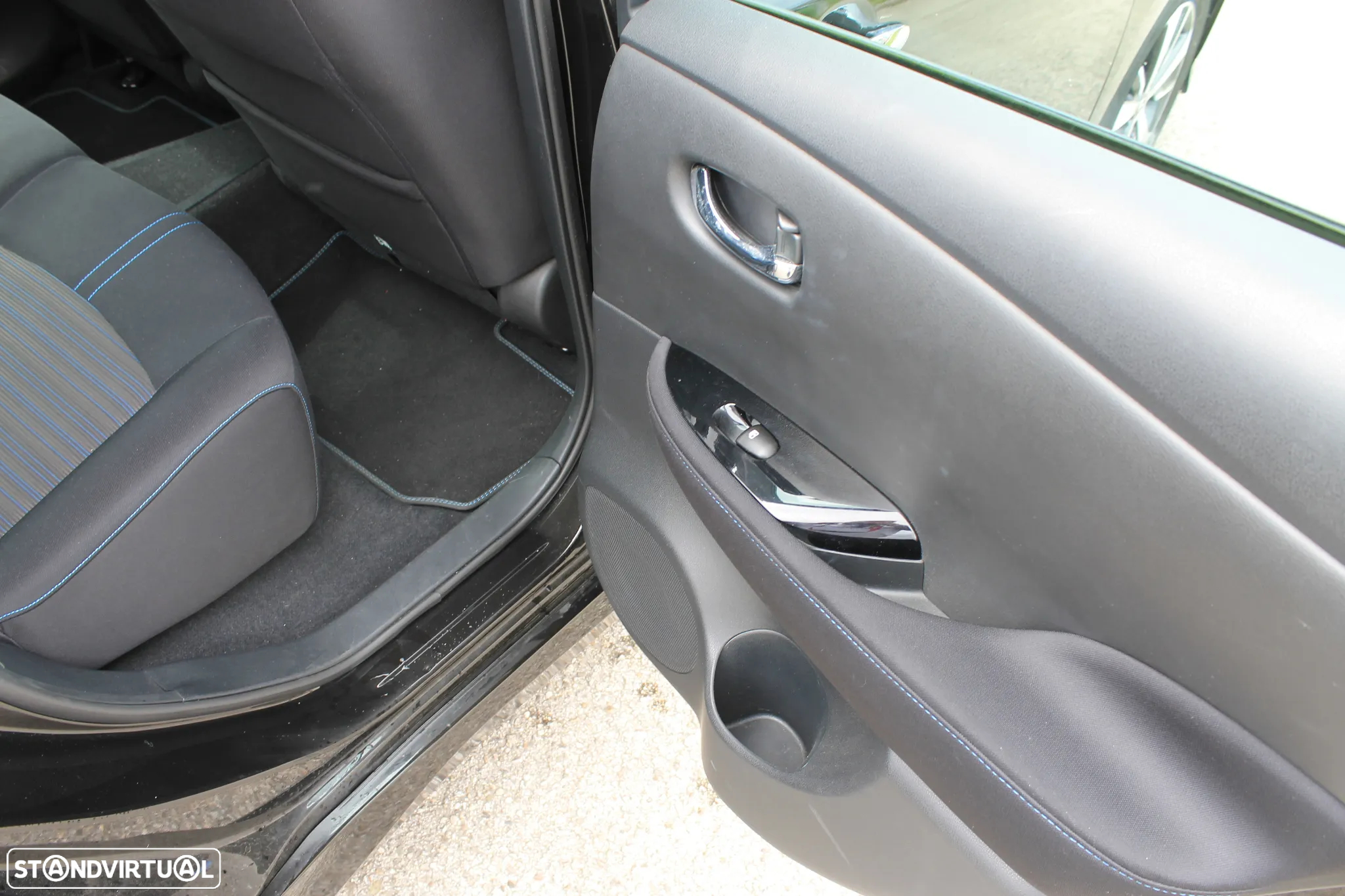 Nissan Leaf N-Connecta - 29