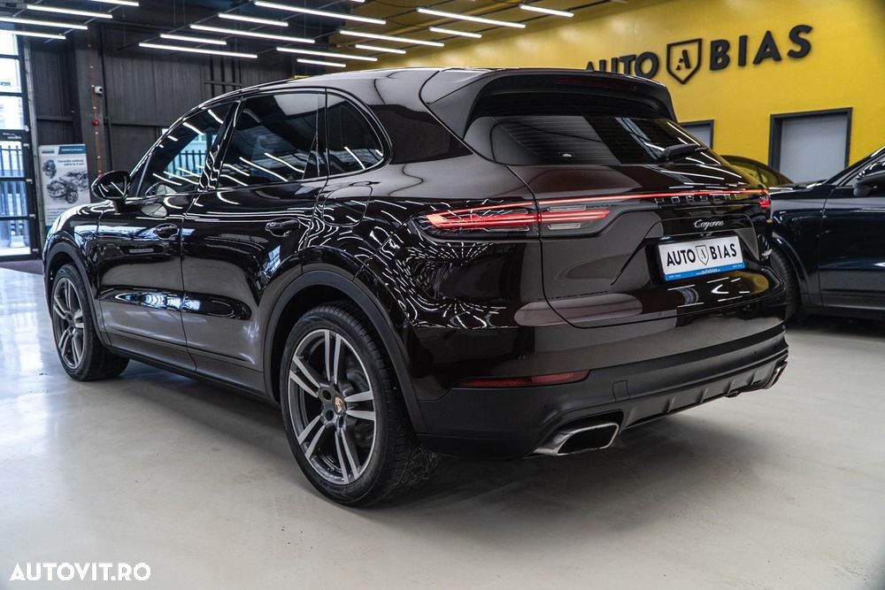 Porsche Cayenne E-Hybrid Tiptronic S Platinum Edition - 6