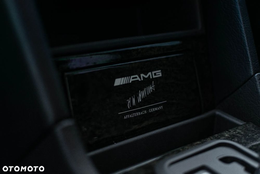 Mercedes-Benz Klasa C 43 AMG - 21