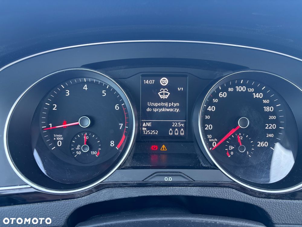 Volkswagen Passat 1.5 TSI EVO Business - 17