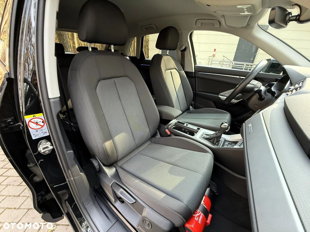 Audi Q3 35 TFSI S tronic - 27