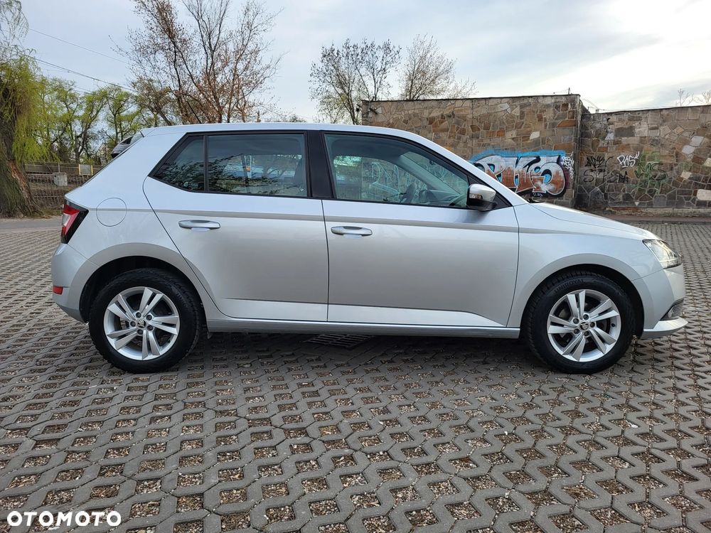 Skoda Fabia 1.0 Ambition - 8