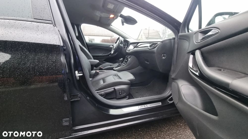 Opel Astra 1.6 T Elite S&S - 10