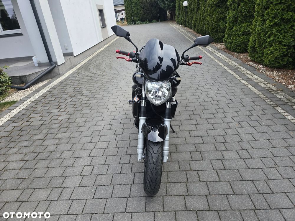 Yamaha FZ6 - 4
