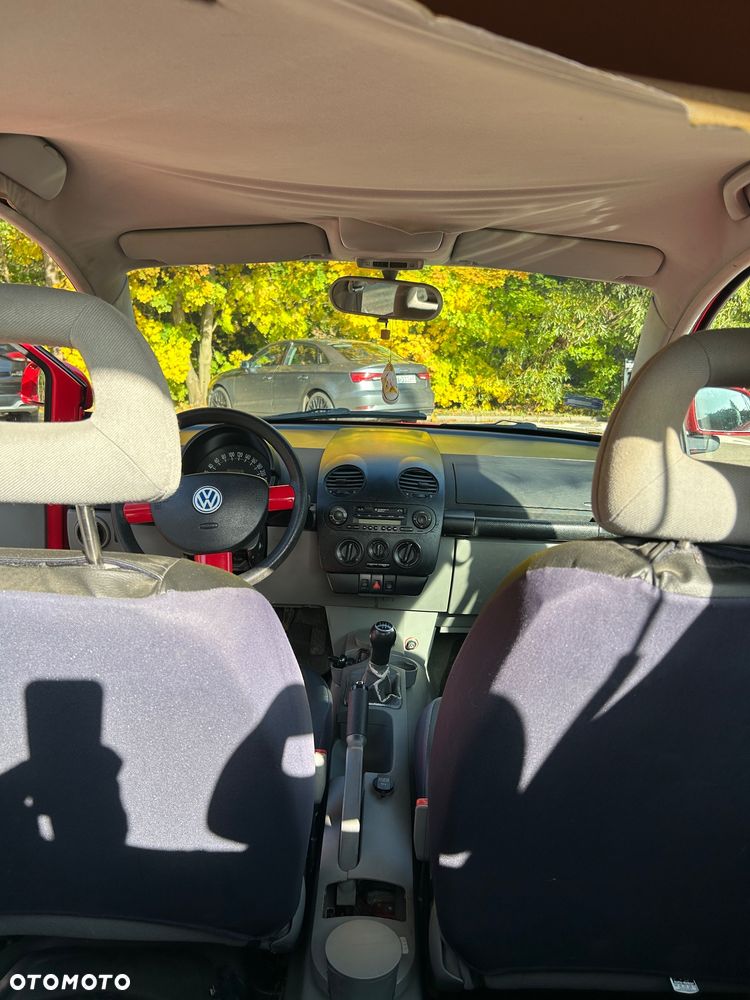 Volkswagen New Beetle 2.0 - 6