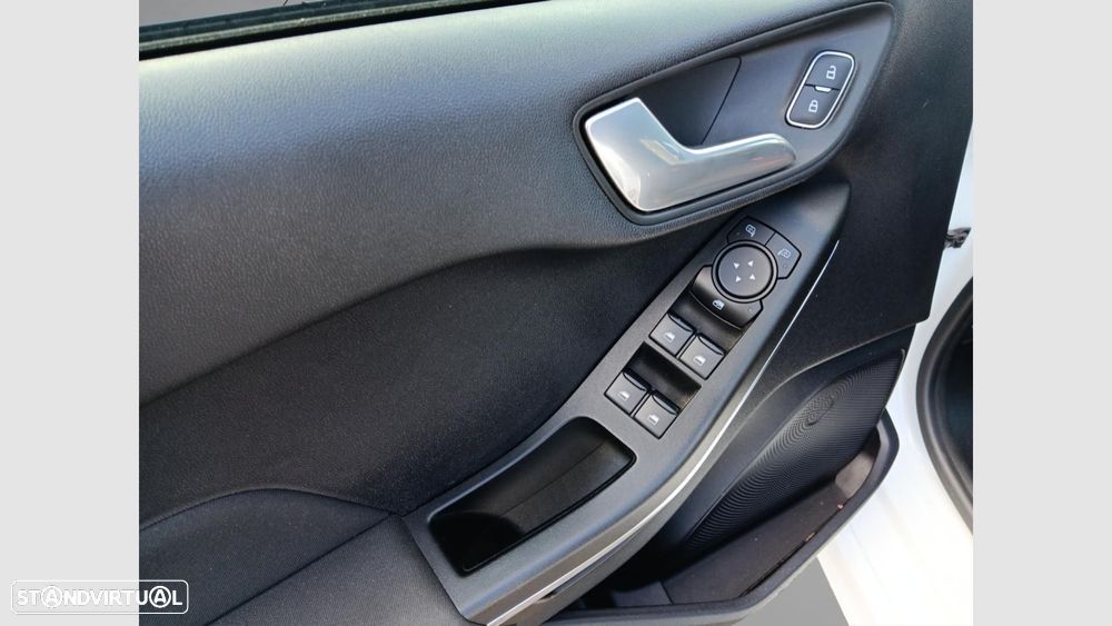 Ford Fiesta 1.0 EcoBoost ST-Line - 11