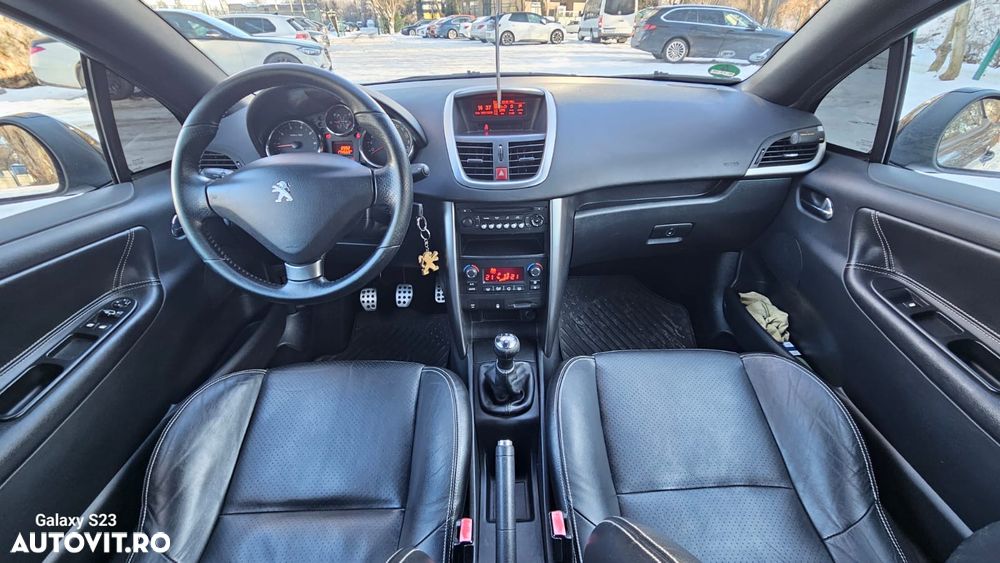 Peugeot 207 120 VTi Premium - 7