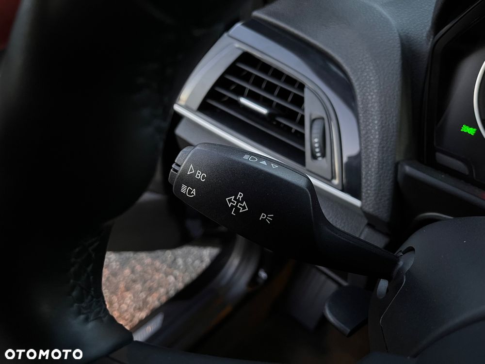 BMW Seria 1 118d Urban Line - 30